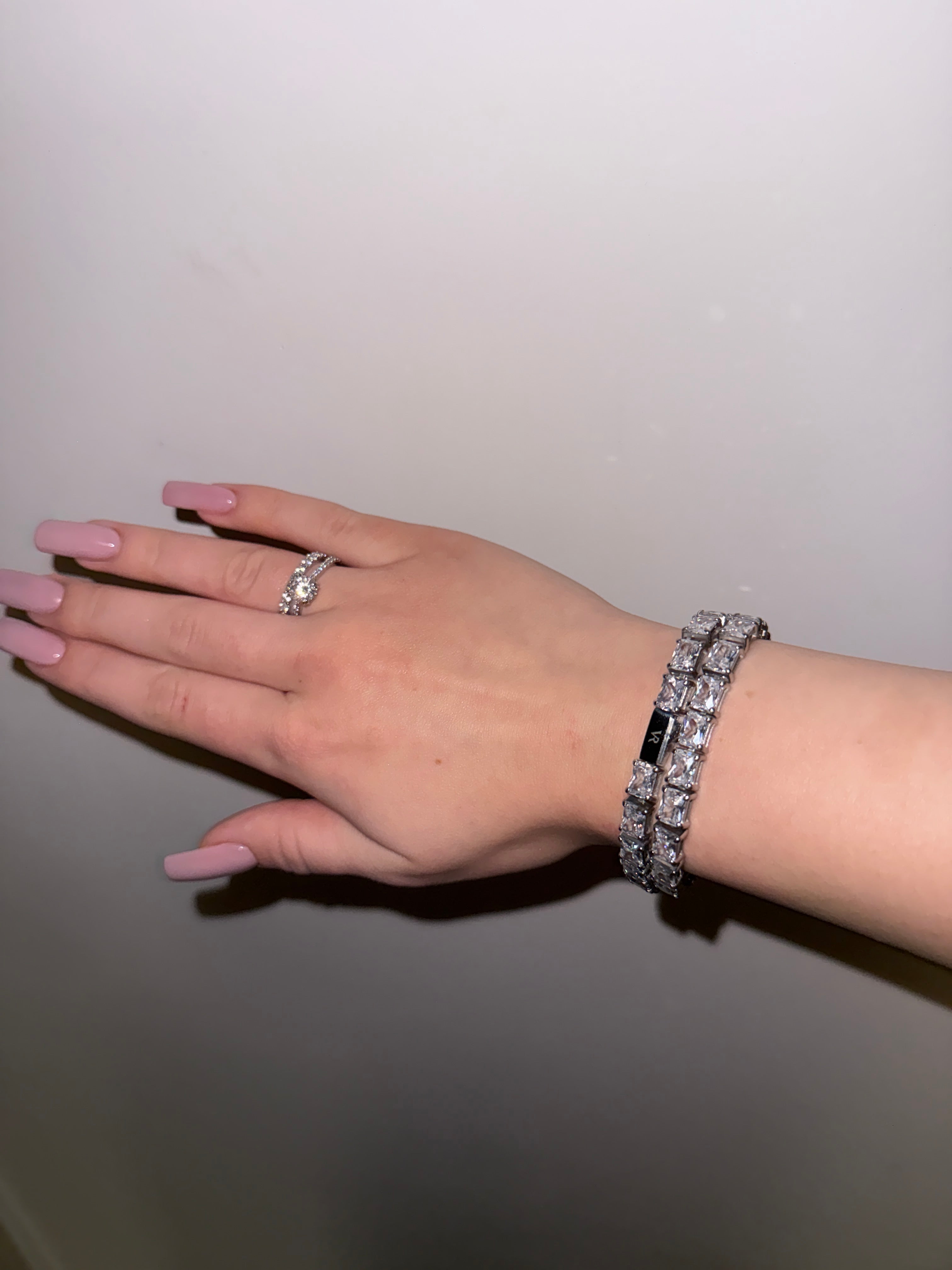 Veluressa Bracelet